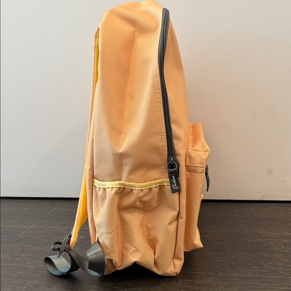 Justice Backpack - Picture 6 of 6